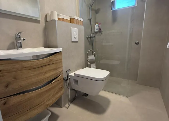아파트 Luna Sabunike *