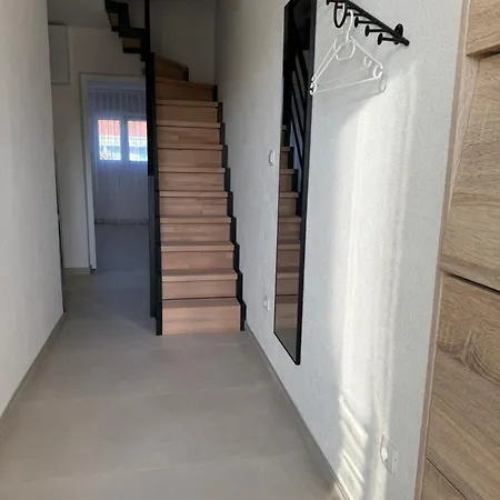 Apartment Luna Sabunike